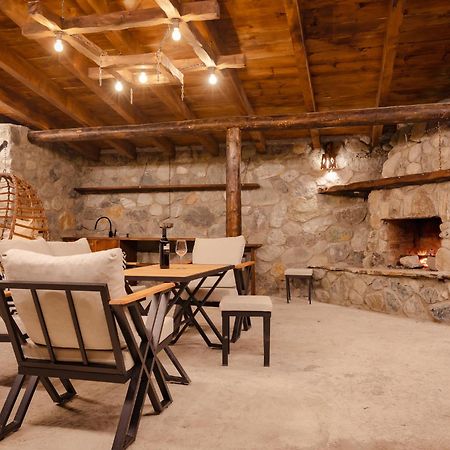 Mestia Villas Bagian luar foto