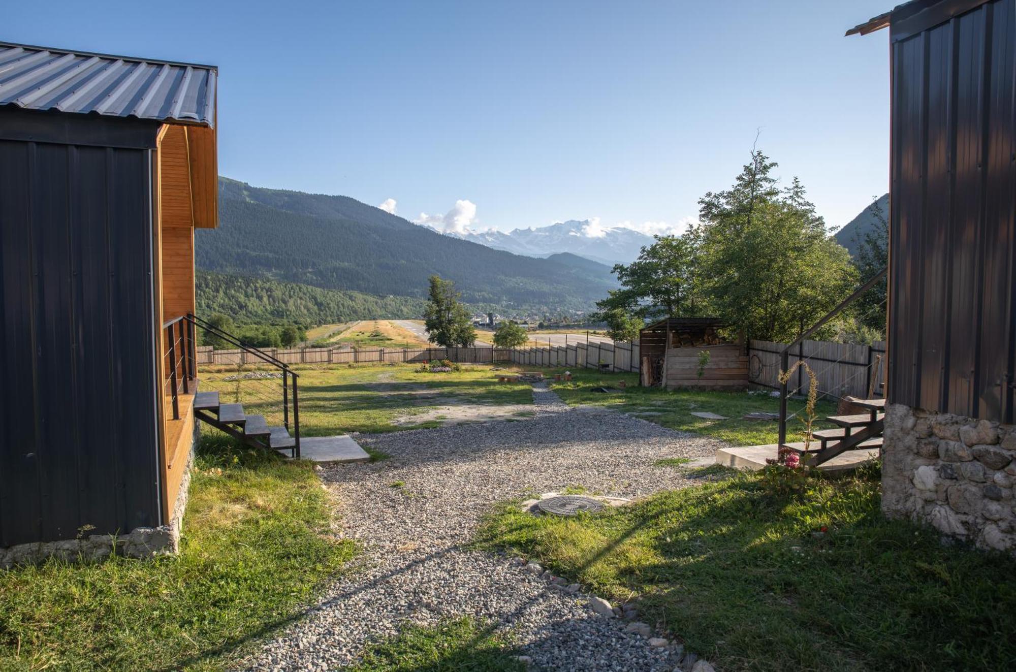 Mestia Villas Bagian luar foto