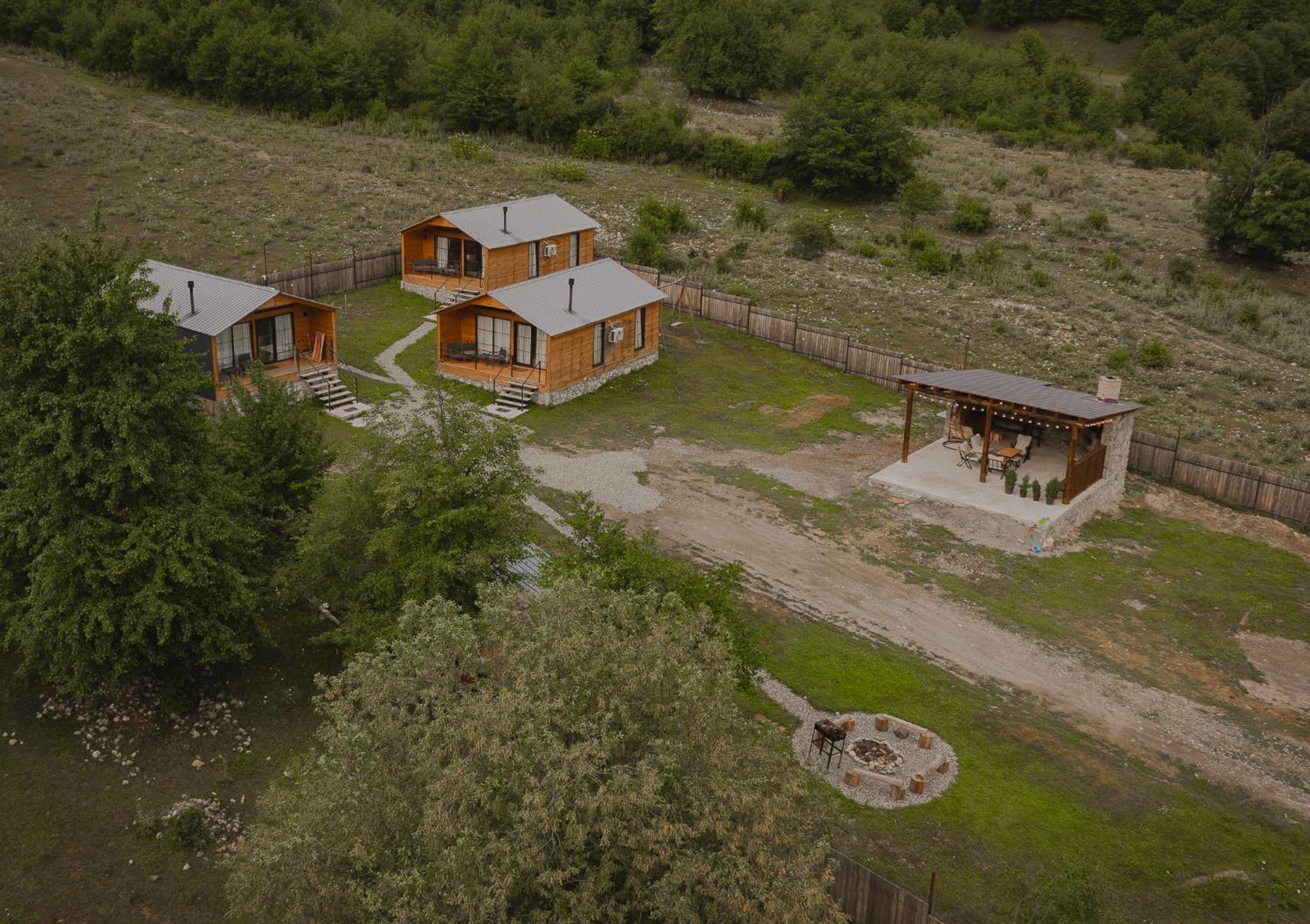 Mestia Villas Bagian luar foto