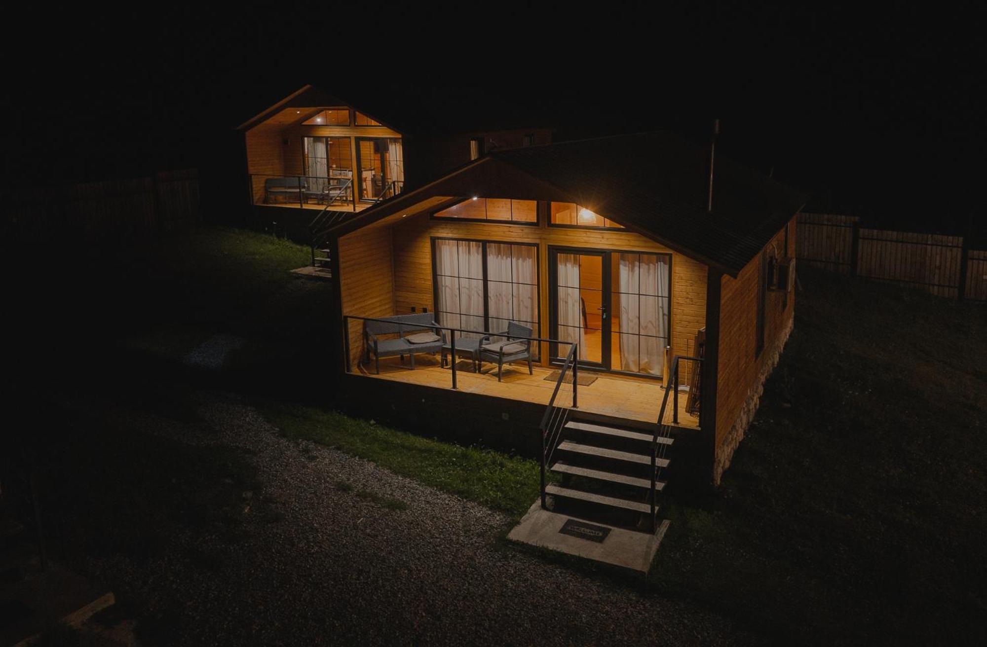 Mestia Villas Bagian luar foto